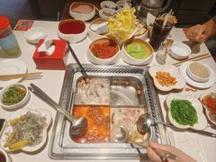 -海底捞火锅(长宁路龙之梦店)