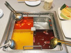 -海底捞火锅(新松江路店)