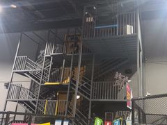 -超时空蹦床团建·VR潮玩运动娱乐·生日派对游乐园(金桥店)
