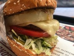 -The Habit Burger Grill 哈比特汉堡(复兴soho店)