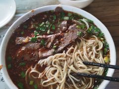 -陇上全荟兰州传统牛肉面(延吉路店)