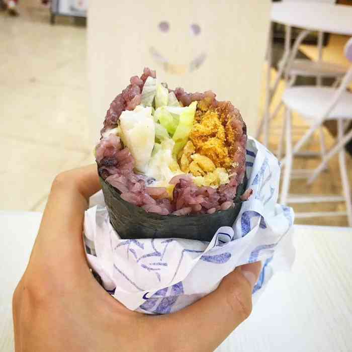 眷村阿嬷粢饭团(保利大都汇店)-"住在隔壁奥园,回去的路上经过我们大