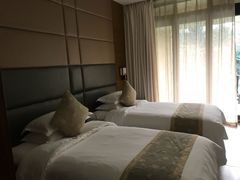 -三亚亚龙湾五号度假别墅酒店