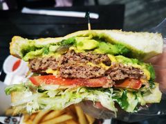 圣塔芭芭拉经典牛肉特堡-The Habit Burger Grill 哈比特汉堡(爱琴海店)