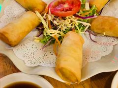 -J Daeng Seafood