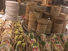 -雍和会海鲜姿造自助(湖东路店)