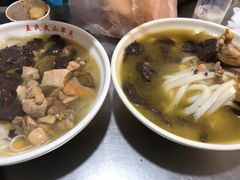 -文山荷鲜居(翠湖店)