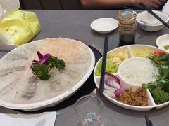 -官塘陈记鱼生·潮汕砂锅粥·牛肉火锅(潮枫路总店)