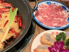-巴卤社老火锅(财富店)
