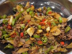 -湖南人家湘菜馆(镇江路店)