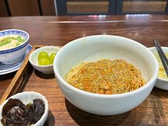 蟹粉黄金捞面-蟹上黄·蟹黄面·江南糖水(人民广场店)