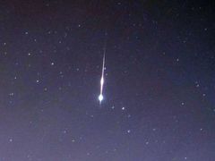 -亿利库布其七星湖沙漠生态旅游区