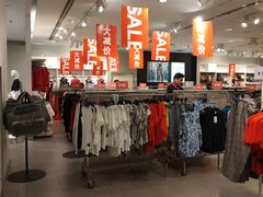 -H&M(鹏欣水游城店)