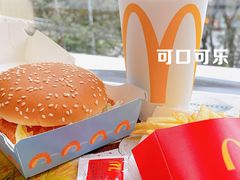 -麦当劳(中山公园龙之梦店)