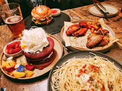 -HIGH FIVE哈福手工汉堡(桂林路店)