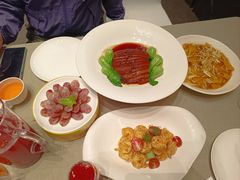 -凤凰园烤鸭店·唐山菜·传承花椒肉(老唐丰路店)