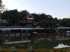 -湖泉半山温泉(湖泉生态园)