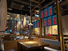 大堂-九锅一堂酸菜鱼(新南凯德直营店)