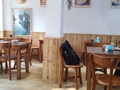 大堂-老前童小吃(北明程路店)