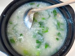 蚝蛎芥兰粥-覃记海鲜美食餐厅