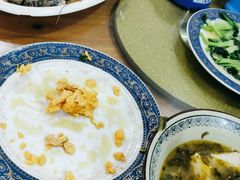 -云河农家乐饭店(福禄缘树山店)