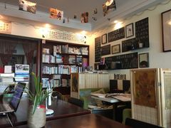 大堂-武汉境自在書店