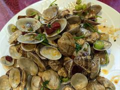 -鑫渔港海鲜本地菜·山海关浑锅(东戴河店)