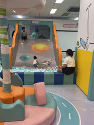 -孩子王童乐园(吾悦广场店)