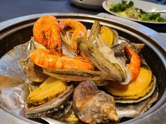 石锅原汁海鲜汇-鲁采LU STYLE(新天地店)