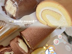 -顶东面包花园·生日蛋糕(世博店)