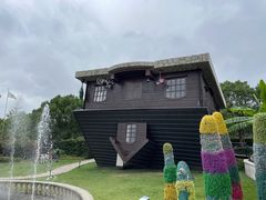 -金山农民画村-枫泾波兰倒置屋