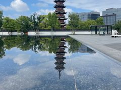 -龙华寺