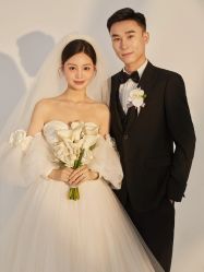 -樱花婚纱摄影