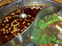 -大众跷脚牛肉馆·非遗传承单位(峨眉山店)