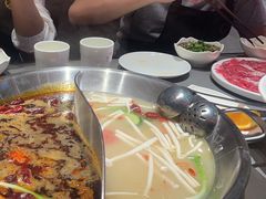 -洞子口重庆鲜货火锅(楚翘城旗舰店)