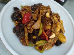 -大鸭梨烤鸭店(金顶街店)