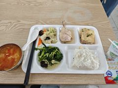 -上海外国语大学（虹口校区）食堂