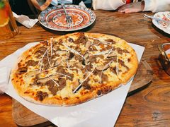 烤牛肉披萨-I HOLIC艾豪丽披萨(KKone店)