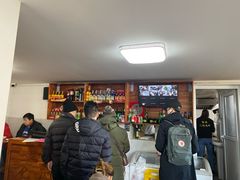 -宝瑞门钉肉饼店