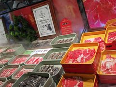 -四囍码头海鲜烧烤自助火锅(外滩南京东路悦荟广场店)
