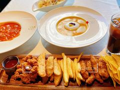 -百好乐宠物友好餐厅(朝外大街店)