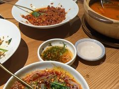 -一坐一忘云南菜(嘉里中心店)