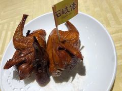 驰名石岐乳鸽-石岐佬中山菜馆(张溪店)