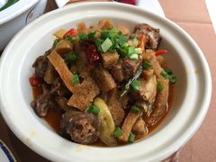 -美食村花园餐厅