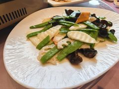 -天外天美食广场(哈尔滨路店)