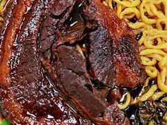 精品大肉面-百年尹氏汤包(湖南路狮子桥店)