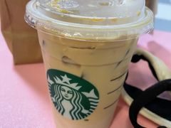 -星巴克(真如星光耀广场店)