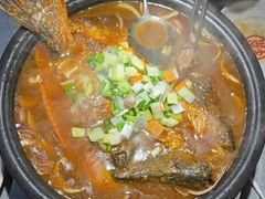 -探鱼·鲜青椒爽麻烤鱼(天一广场店)