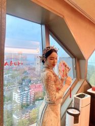 -艾米丽婚纱礼服