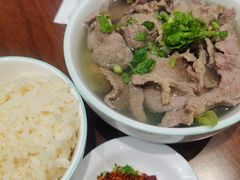 -犇逸·乐山跷脚牛肉·四川现炒(览海店)
